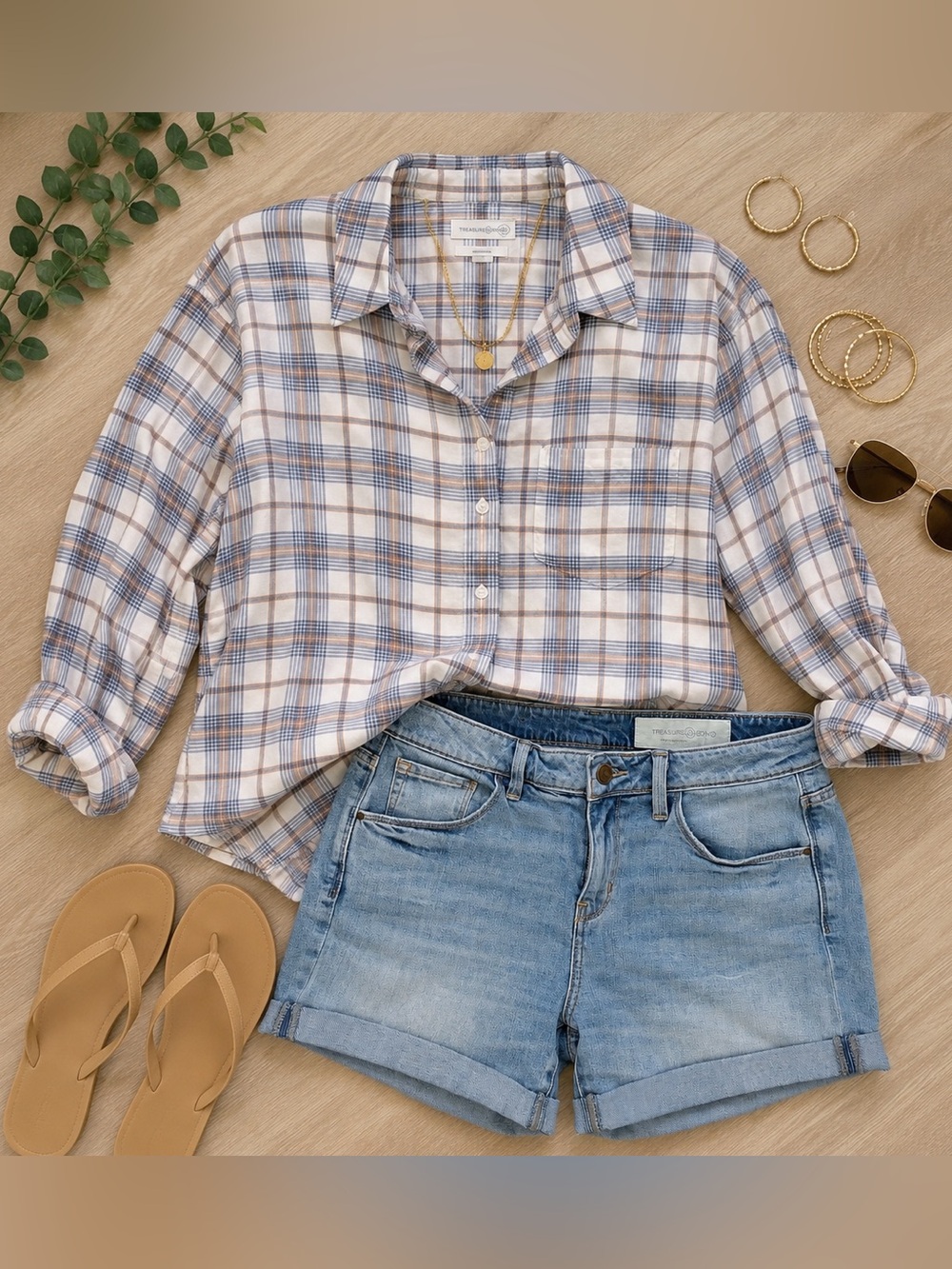 Treasure & Bond Light Blue Denim Roll-Cuff Shorts - Picture 6 of 6